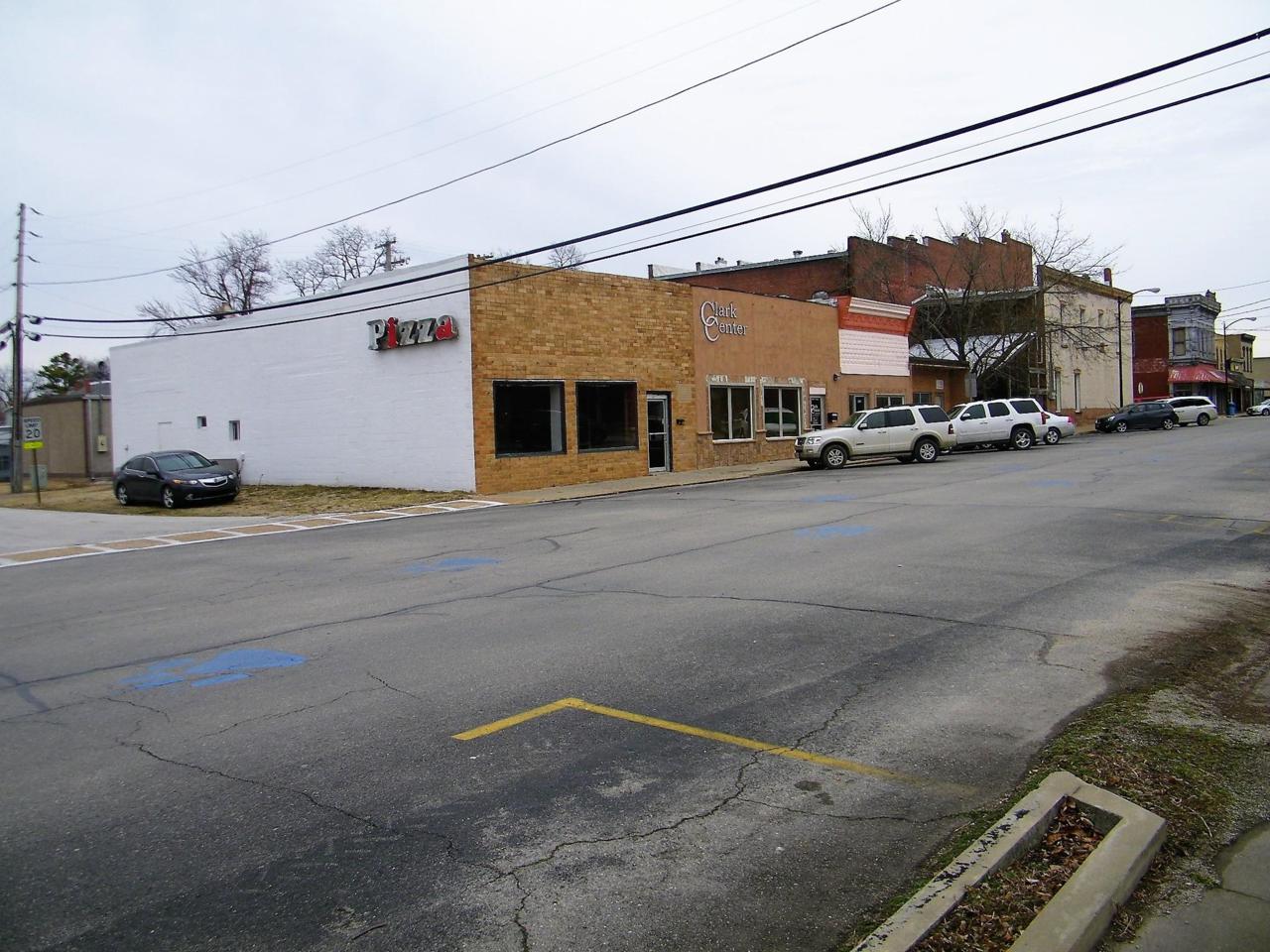 408 College Street - Photo 1