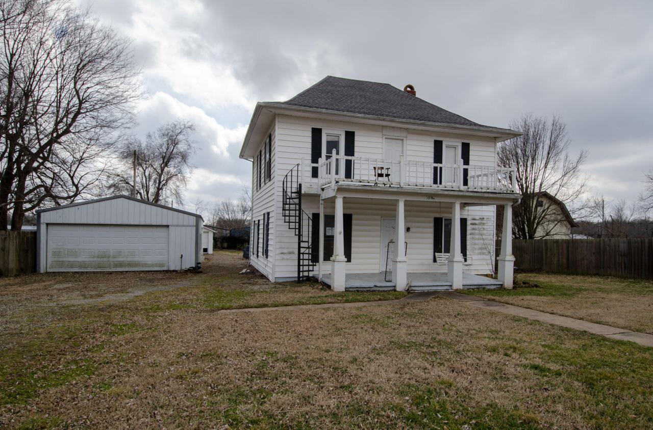 135 Main Street - Photo 1