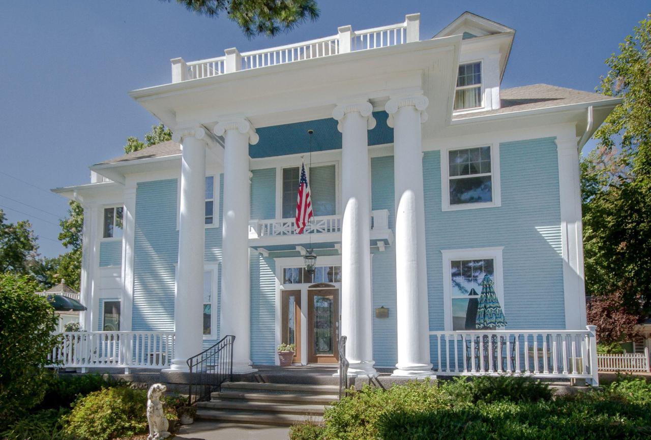 331 Clay Street - Photo 1