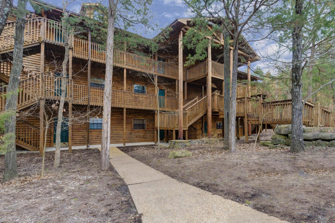 24 Village Trail - Photo 1