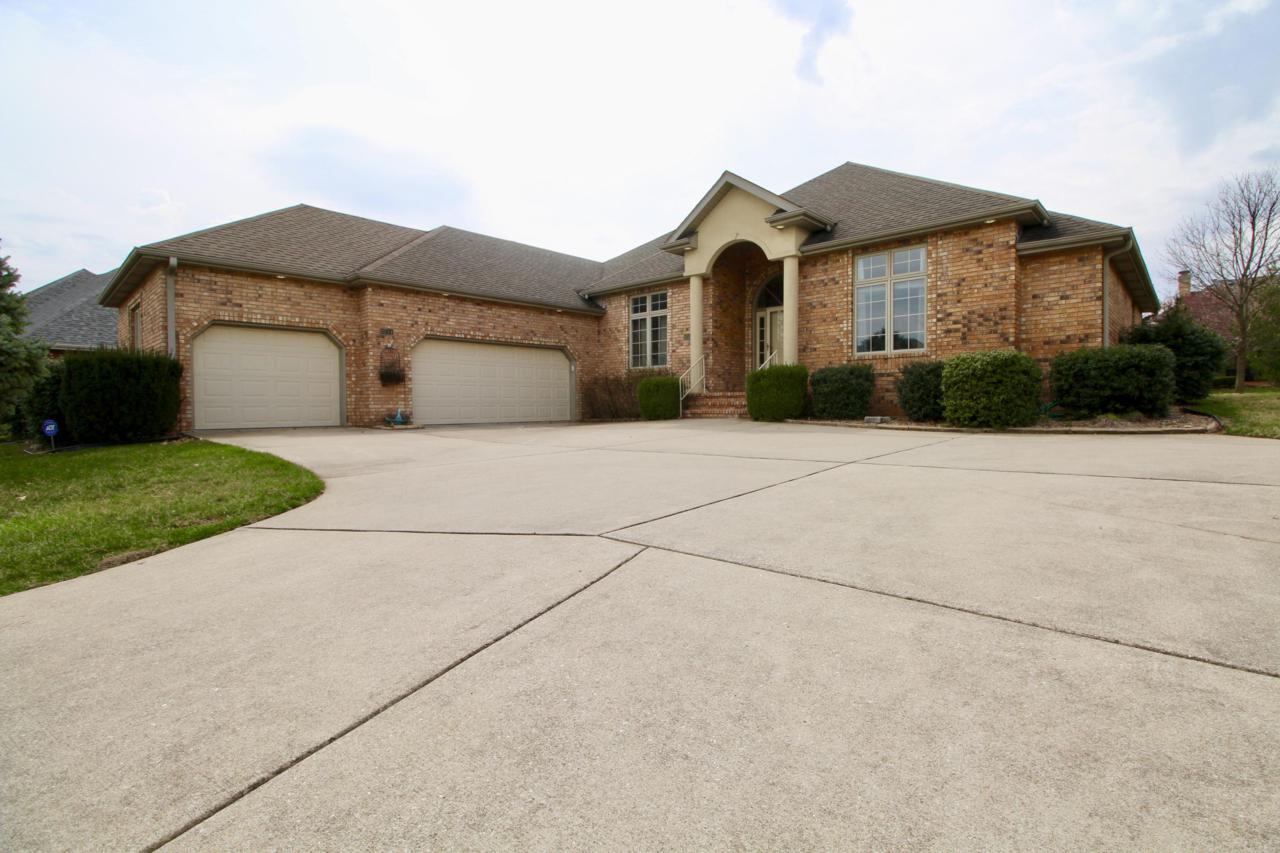 3714 Dartmoor Court - Photo 1