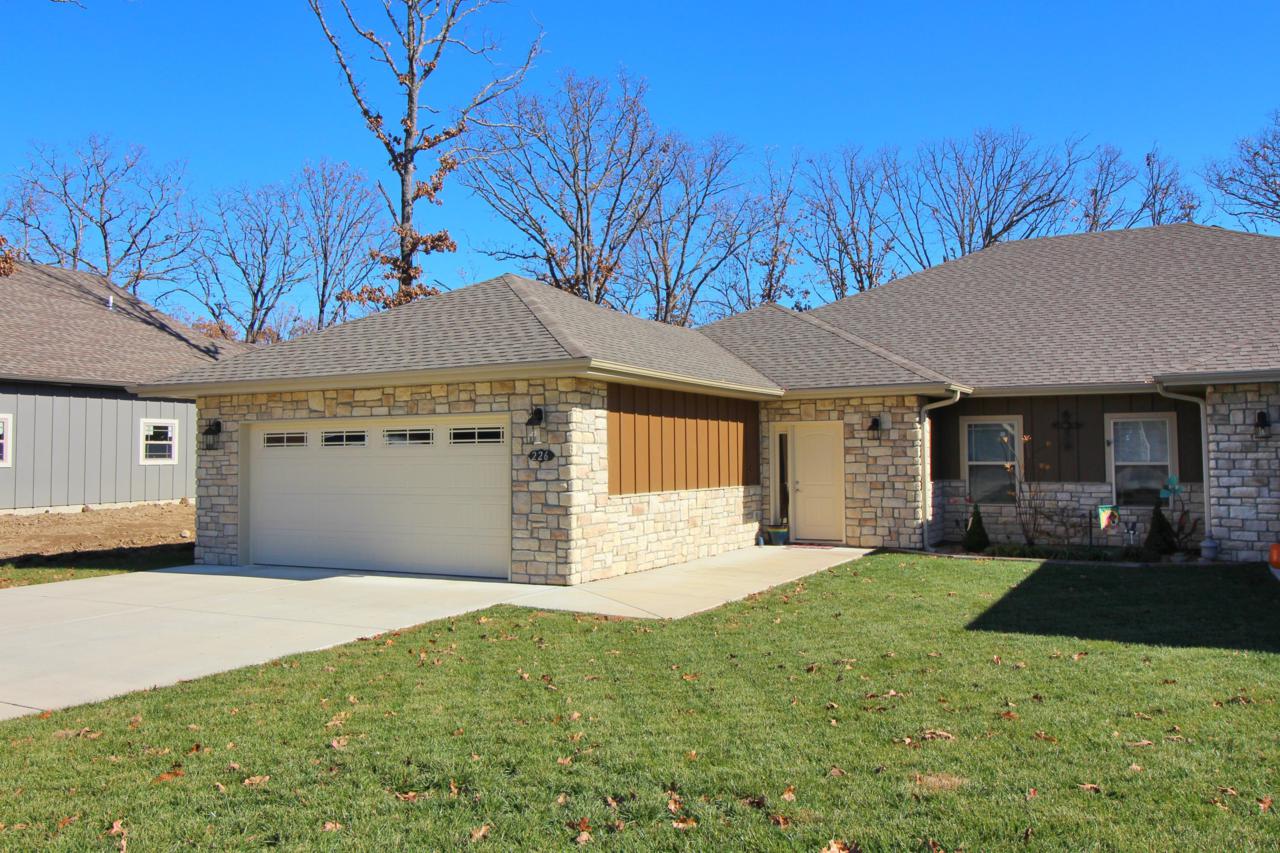 226 Cedar Glade Drive - Photo 1