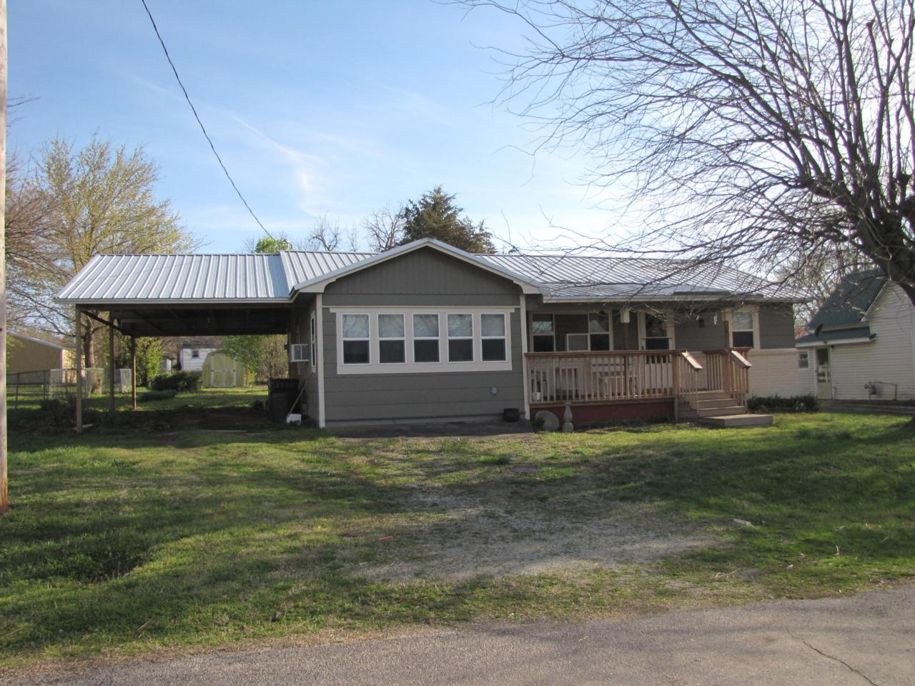 216 Goosetree Street - Photo 1