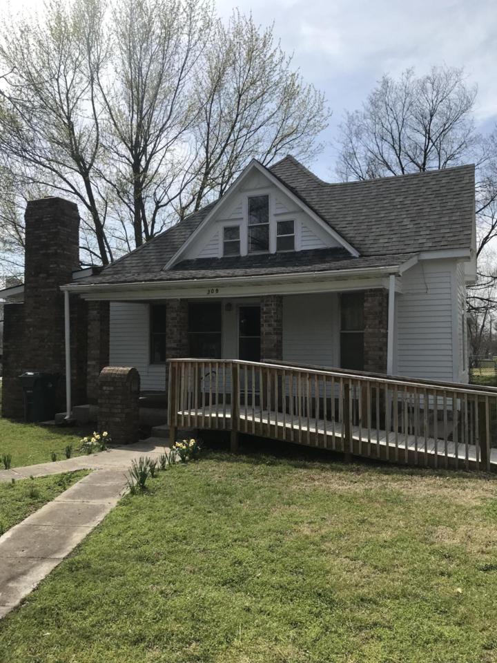 309 Morgan Avenue - Photo 1