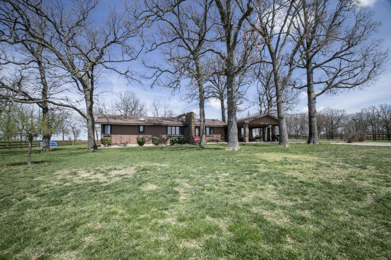 1247 Dallas County Line Road - Photo 1
