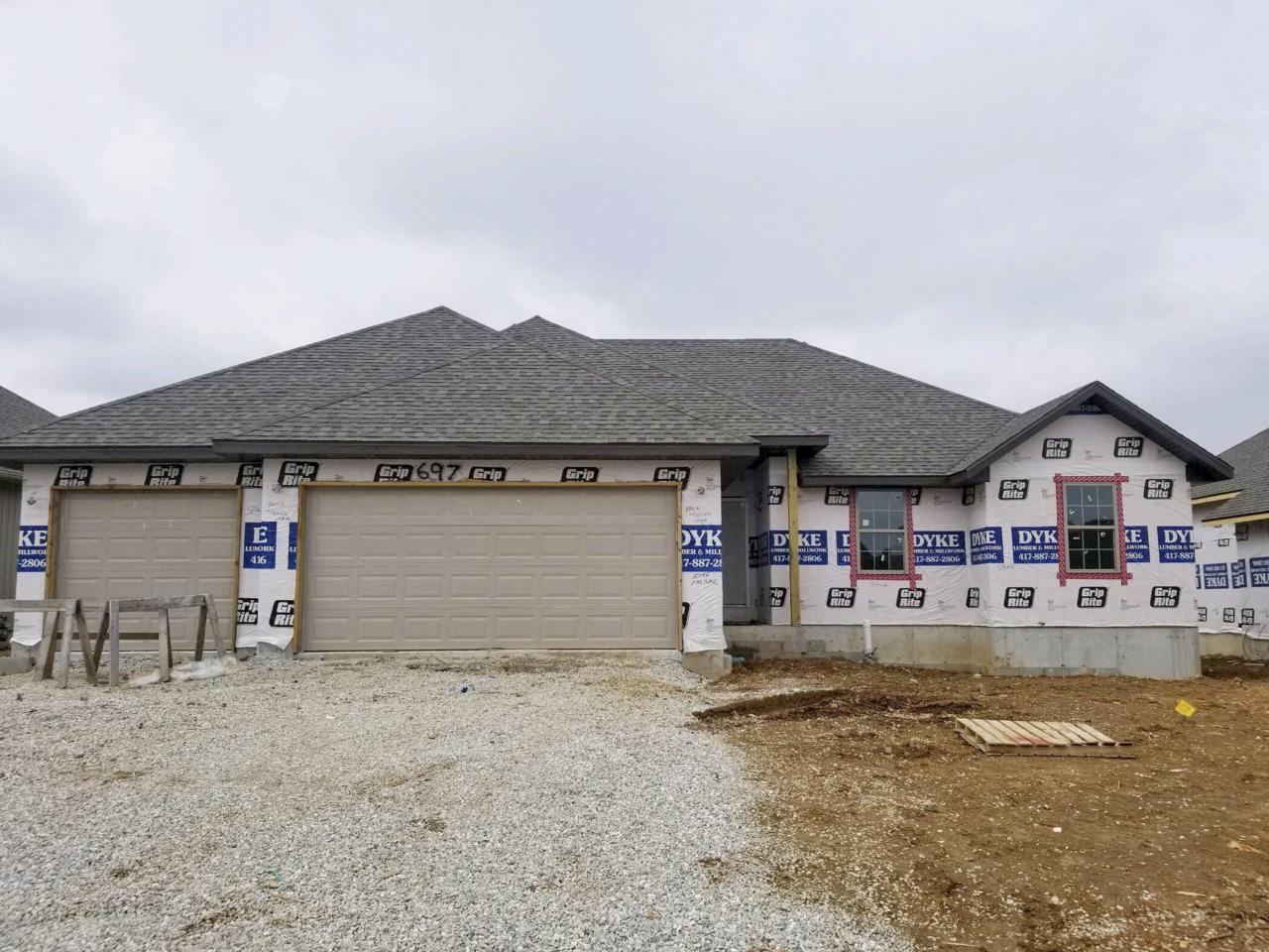 701 Maplewood Hills Road - Photo 1