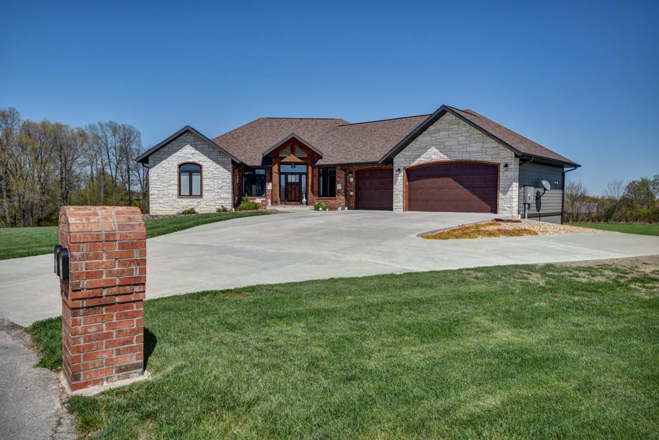 1031 Cattail Lane - Photo 1