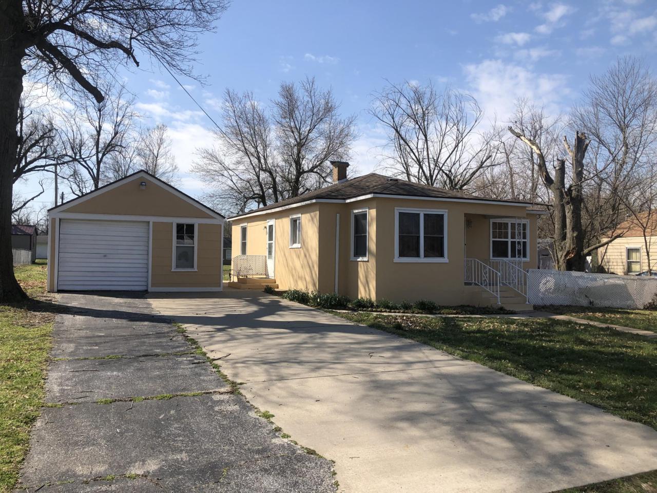 610 Highland Street - Photo 1