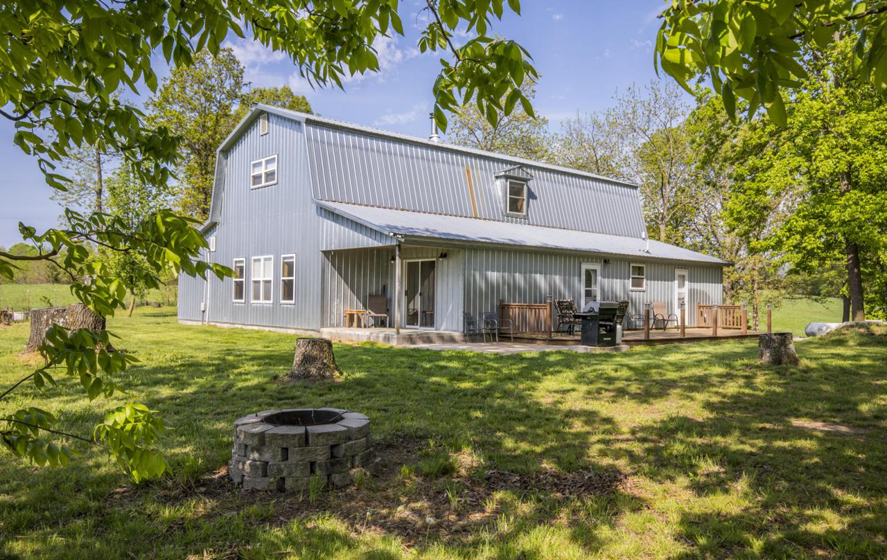 18460 Farm Road 1090 - Photo 1