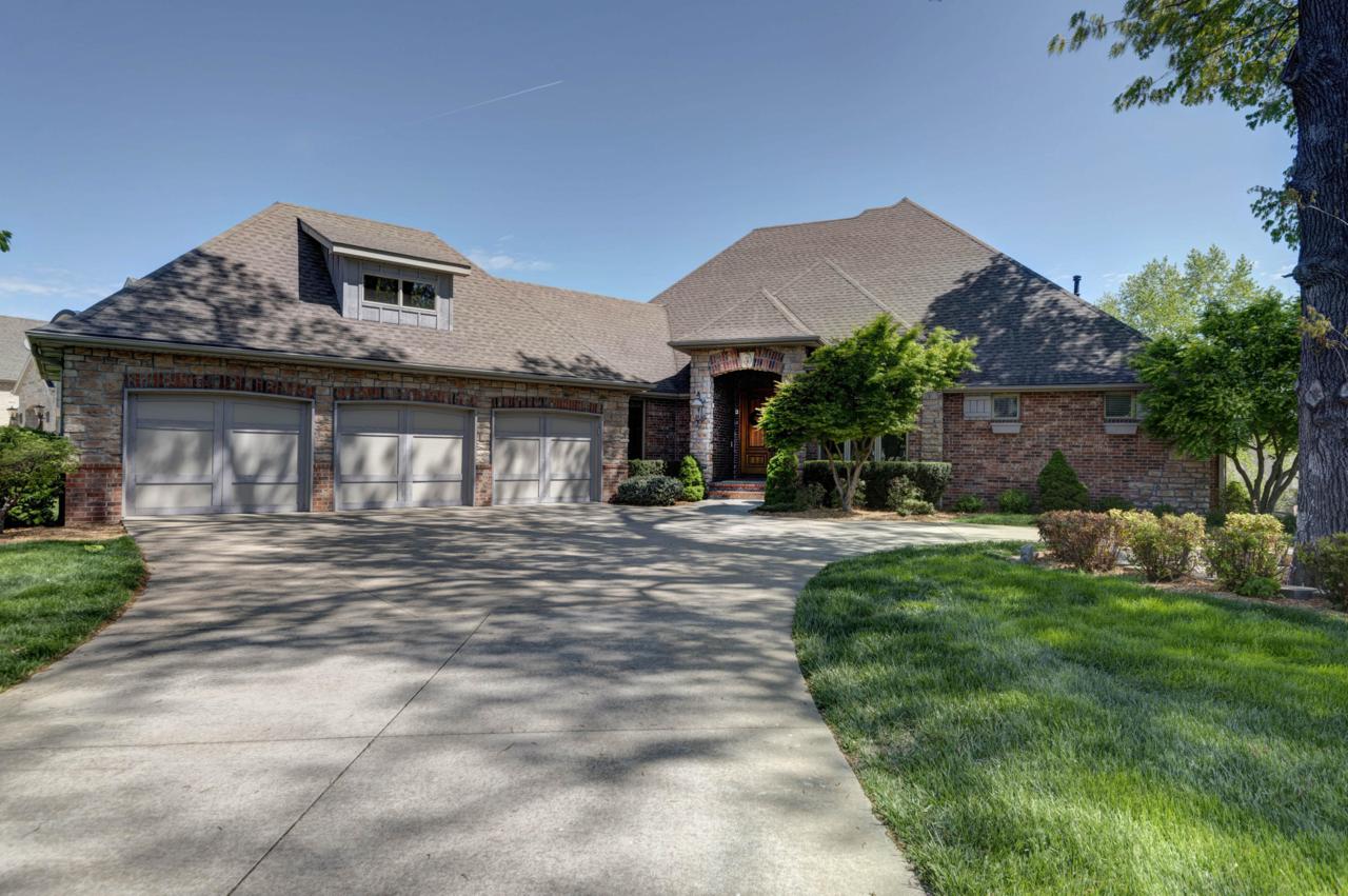 2694 Forrest Heights Avenue - Photo 1