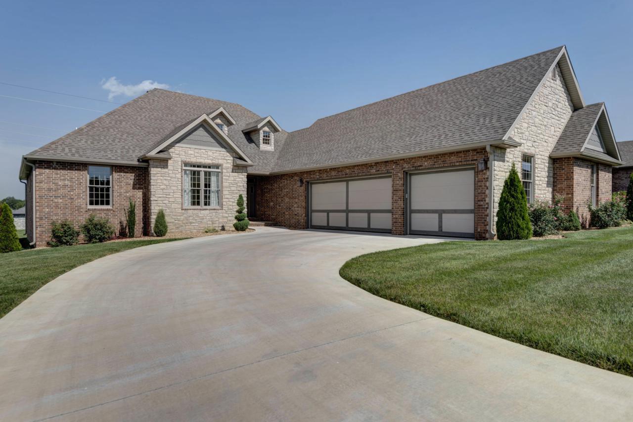 1914 Tuscany Lane - Photo 1