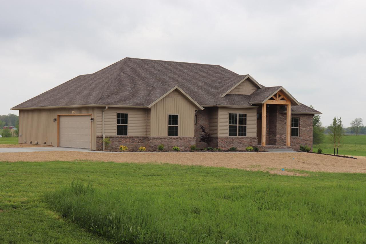 5868 Gunner Lane - Photo 1