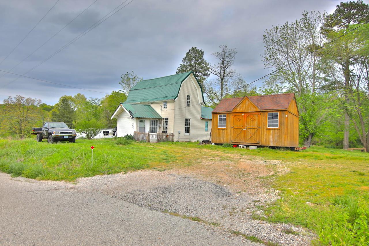1427 Carpenter Road - Photo 1