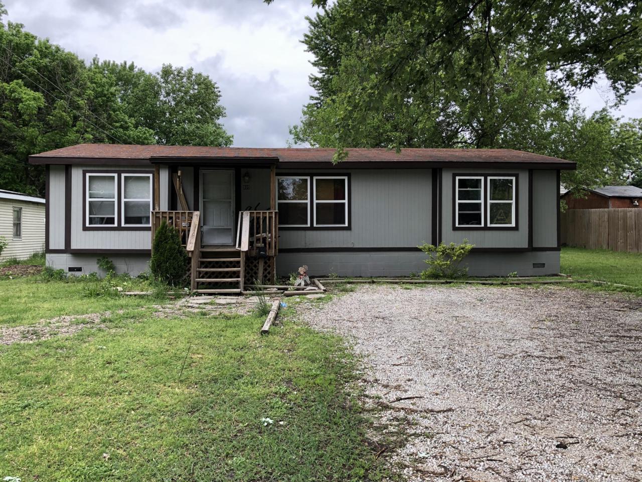 809 Pine Street - Photo 1