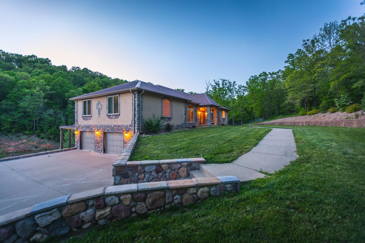 20698 Trophy Lane - Photo 1