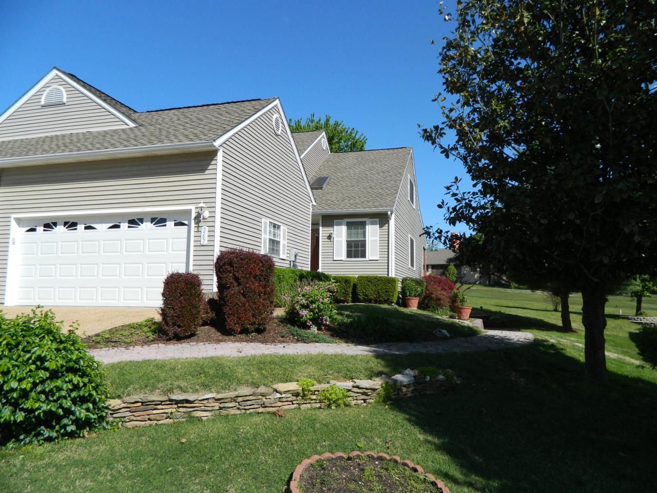 267 Buckingham Drive - Photo 1