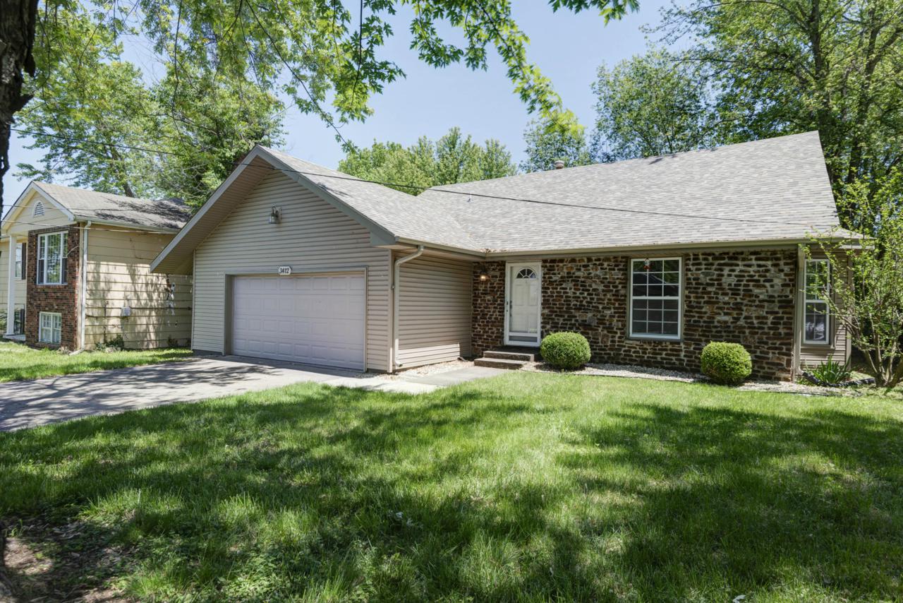 3412 Newton Avenue - Photo 1