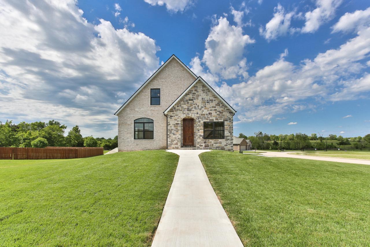 33 Overbrook Court - Photo 1