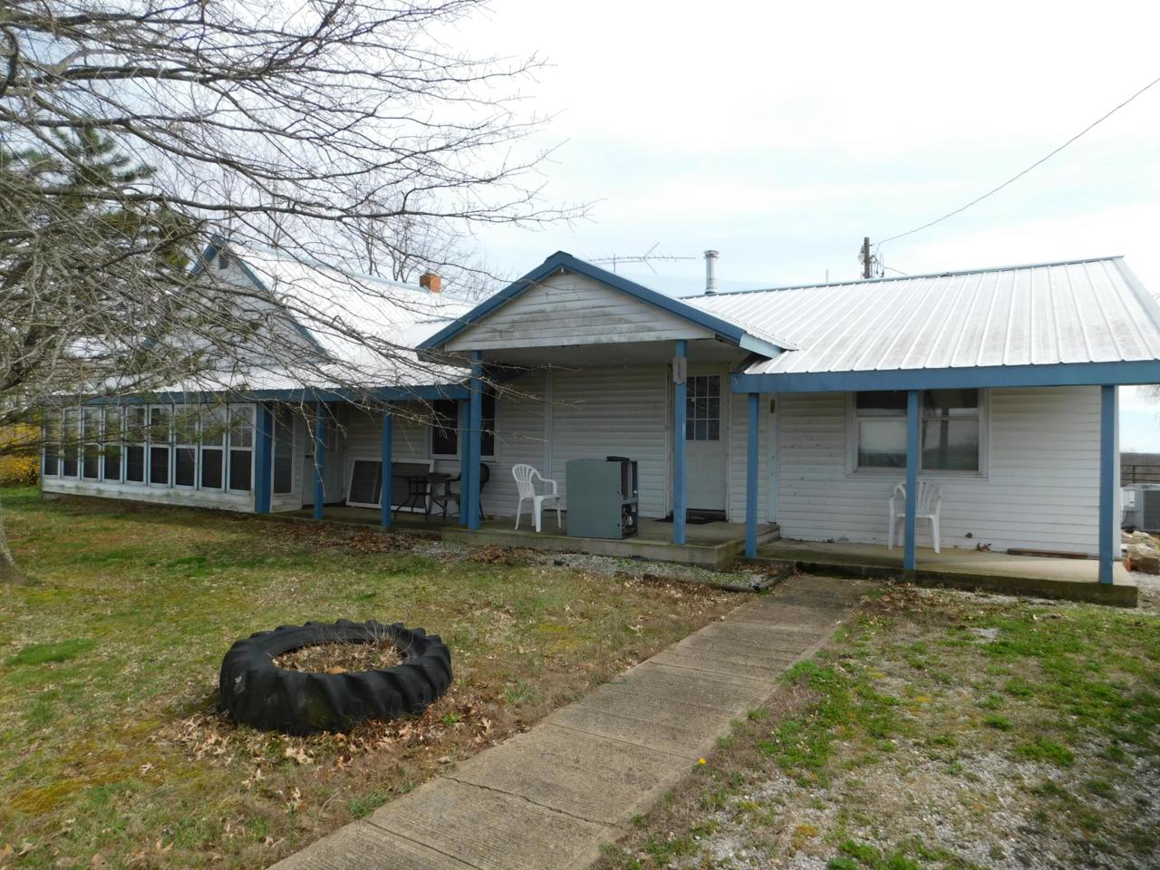 18428 Highway H - Photo 1