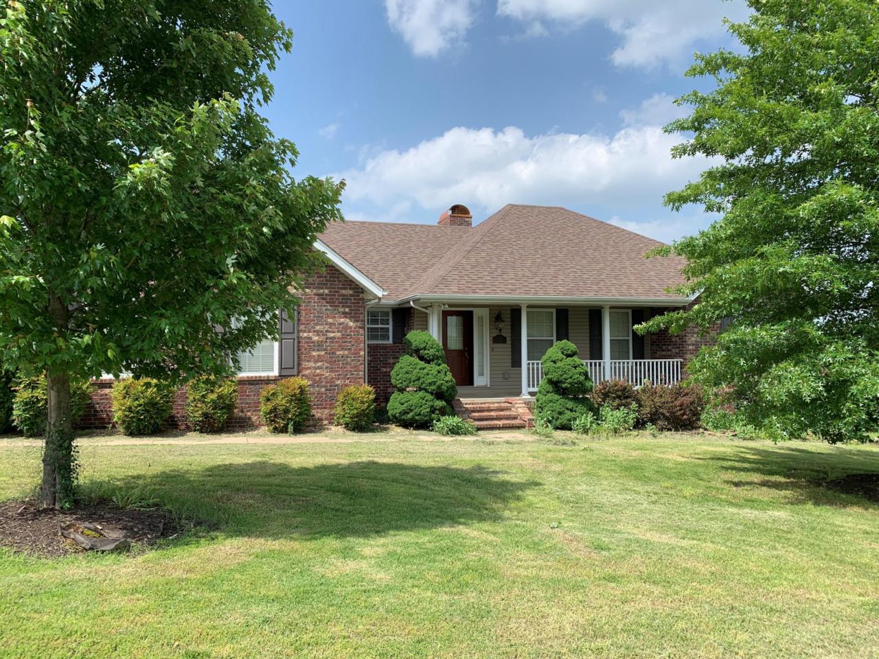 303 Blackberry Court - Photo 1