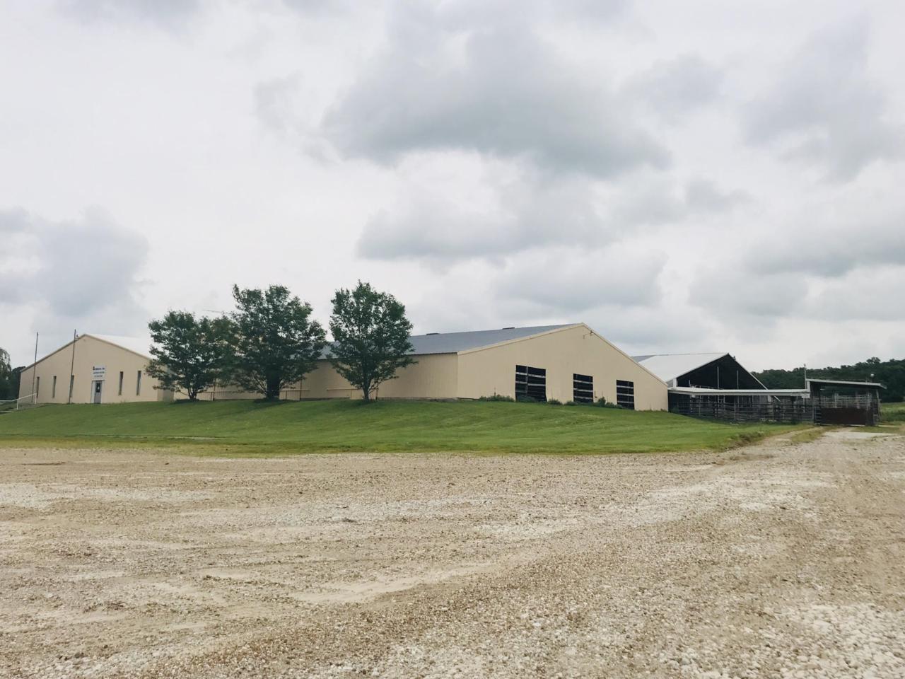 9805 1300 Rd - Photo 1