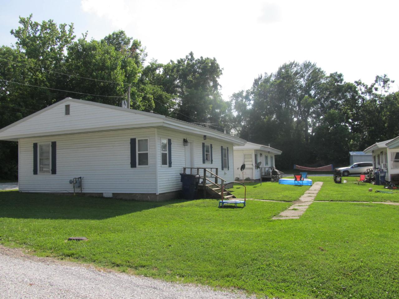 209 Hamilton - Photo 1