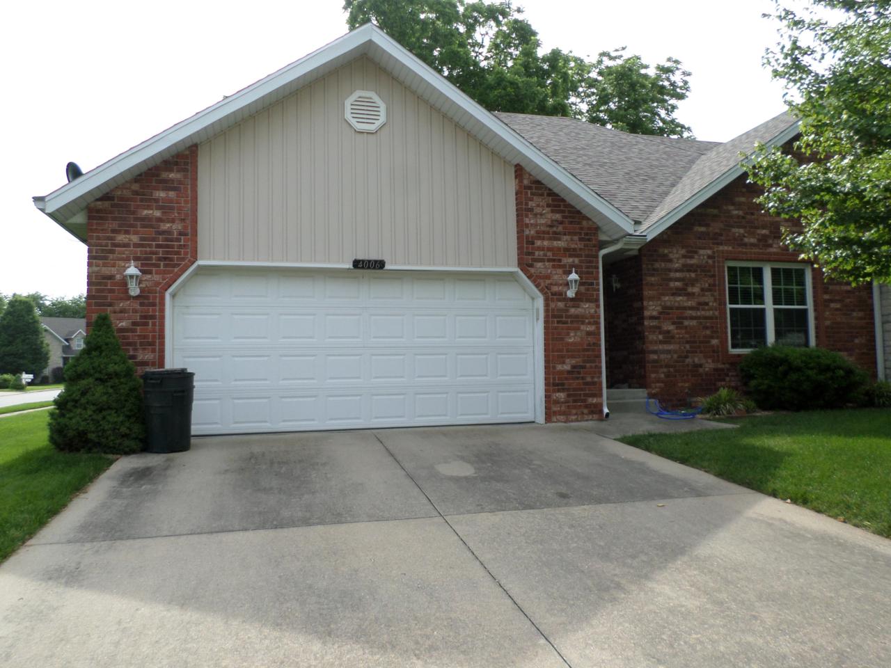 4006 Warmwater Avenue - Photo 1