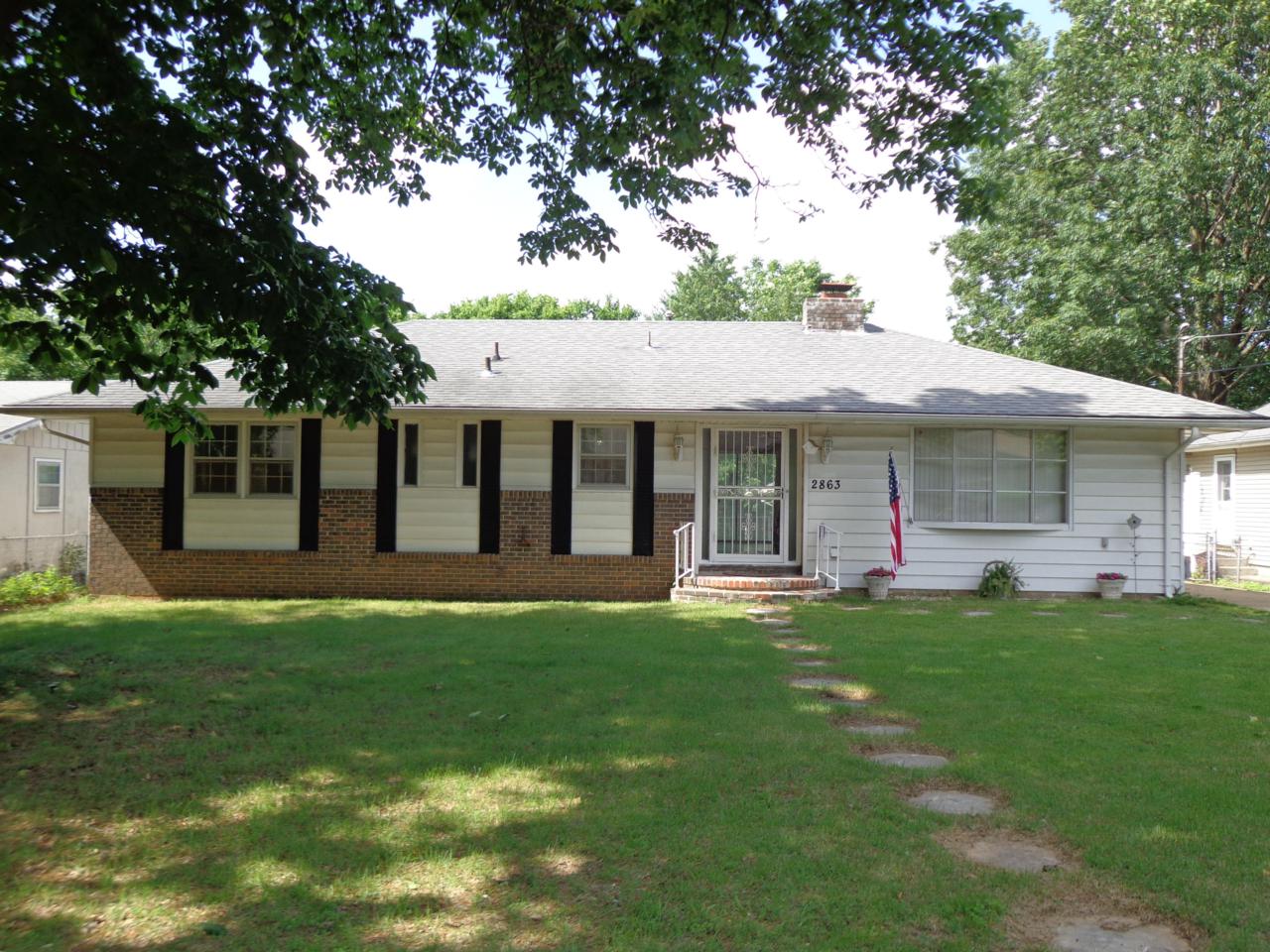 2863 Bergman Street - Photo 1