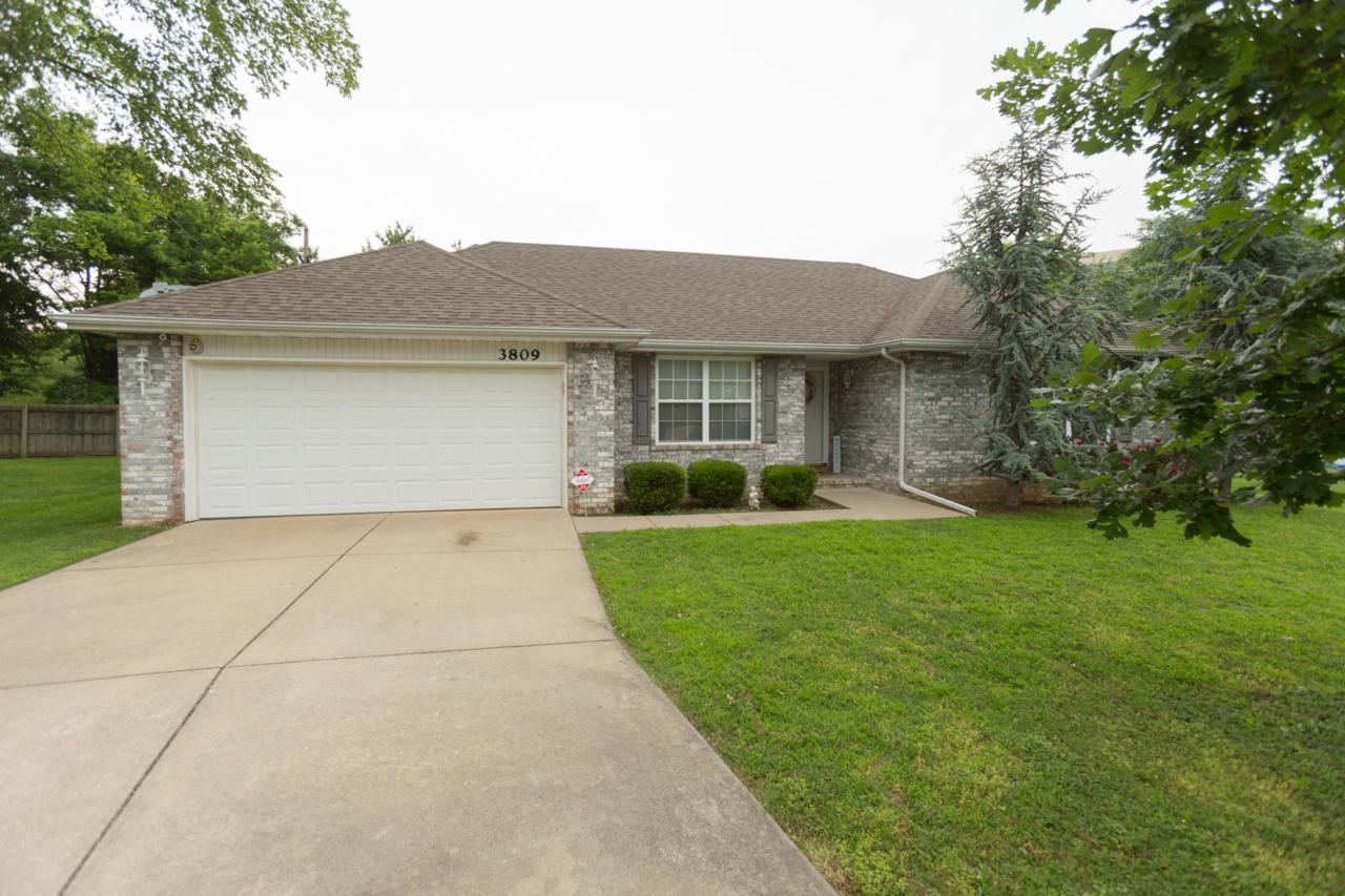 3809 Crystal Place - Photo 1