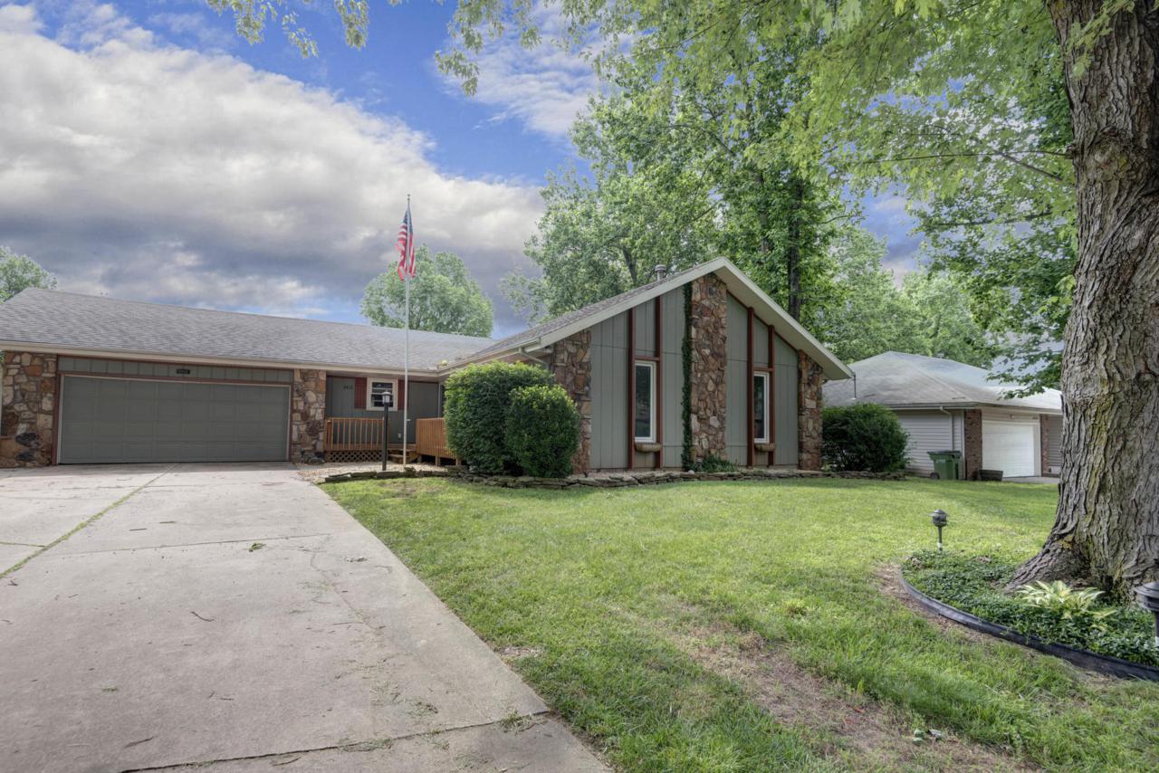 3412 Kickapoo Avenue - Photo 1