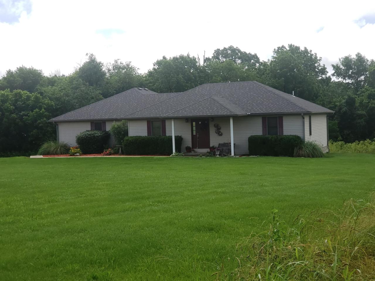 12009 Farm Road 2192 - Photo 1
