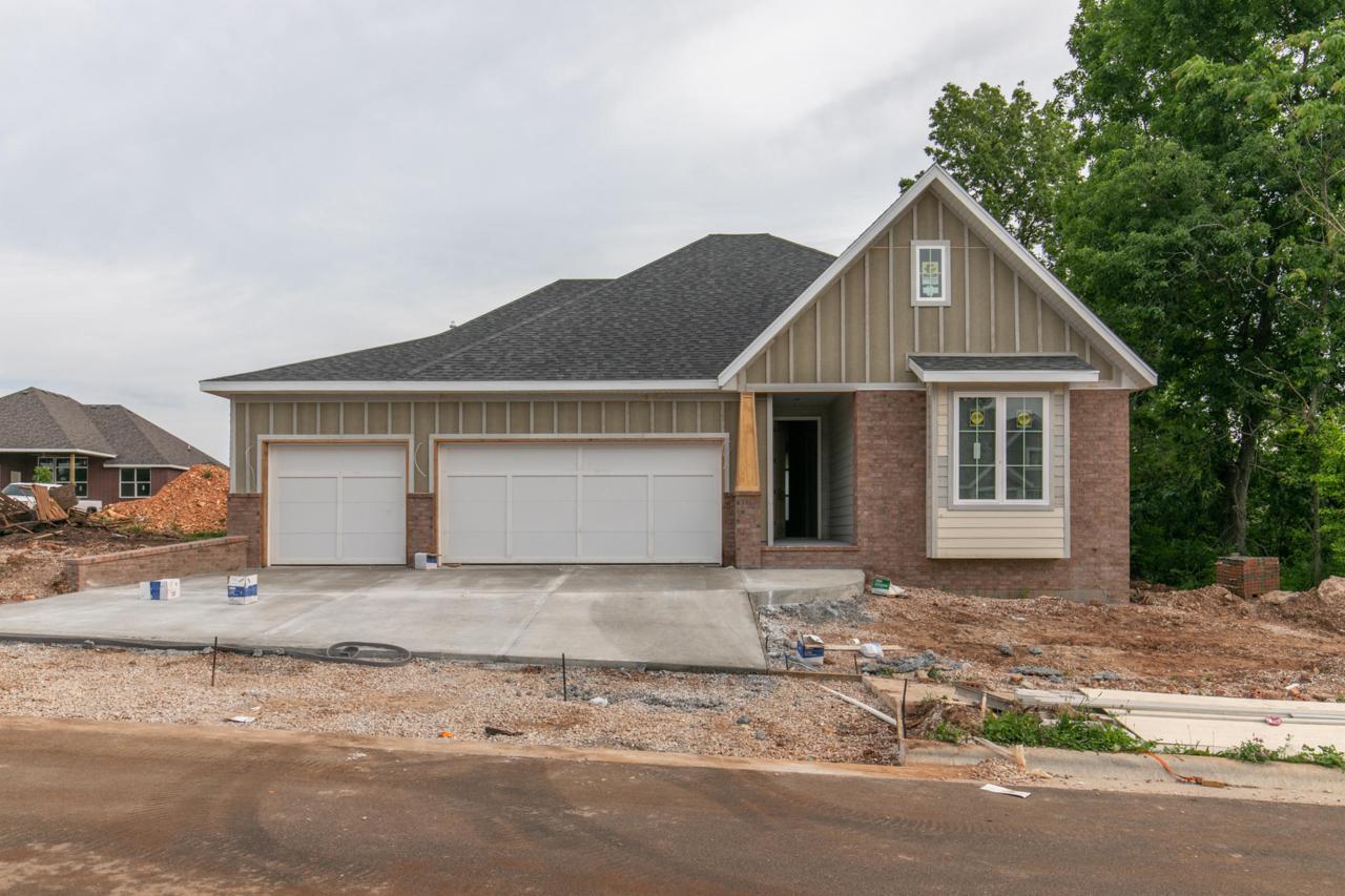 3737 Hutcheson Avenue - Photo 1