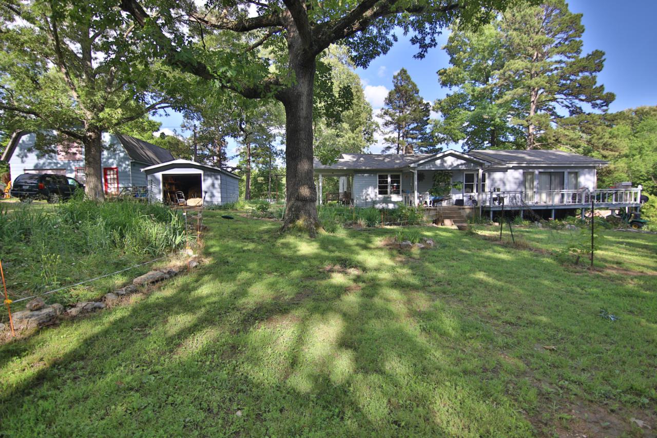 566 Private Road Cc-200 - Photo 1
