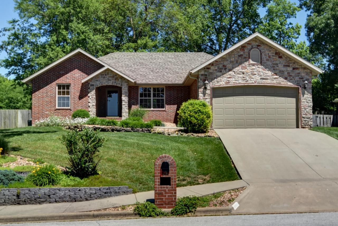 622 Jerico Street - Photo 1
