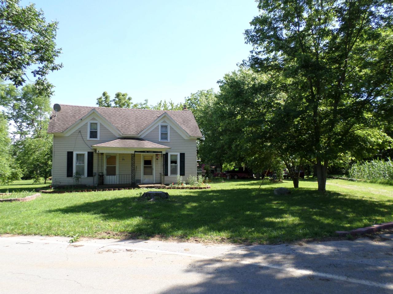 12198 Farm Road 18 - Photo 1