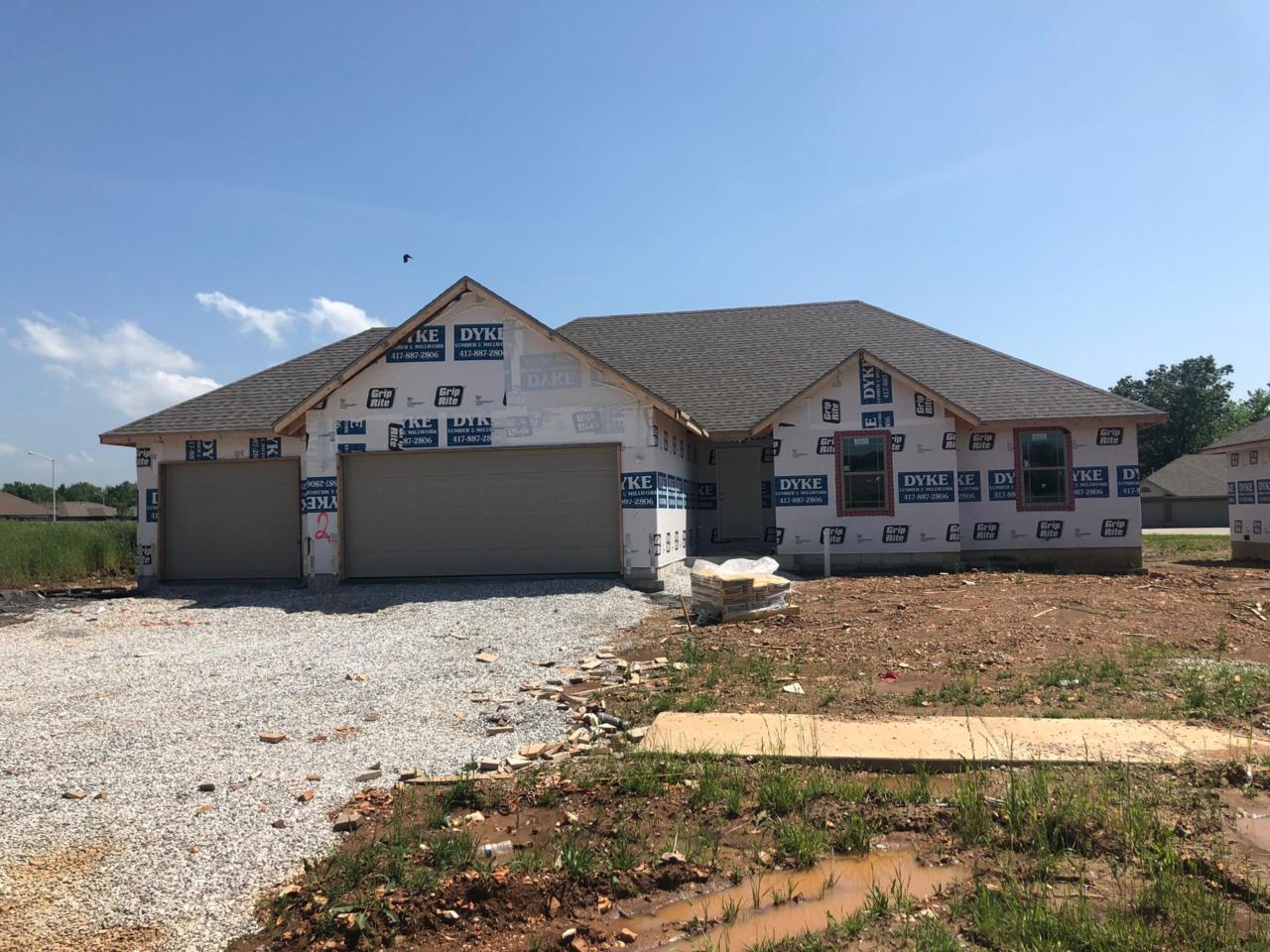 5766 Pearson Parkway - Photo 1