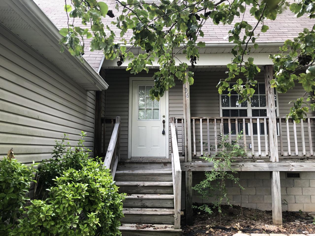 106 Teresa Terrace - Photo 1