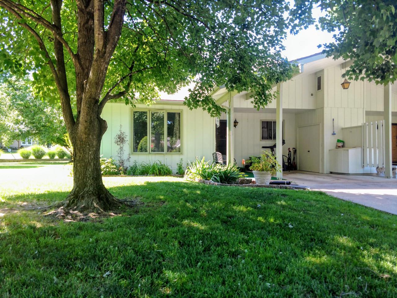 4 Ash Court - Photo 1