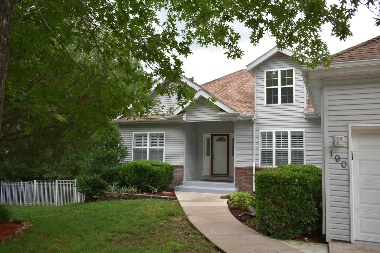 190 Country Hills Drive - Photo 1