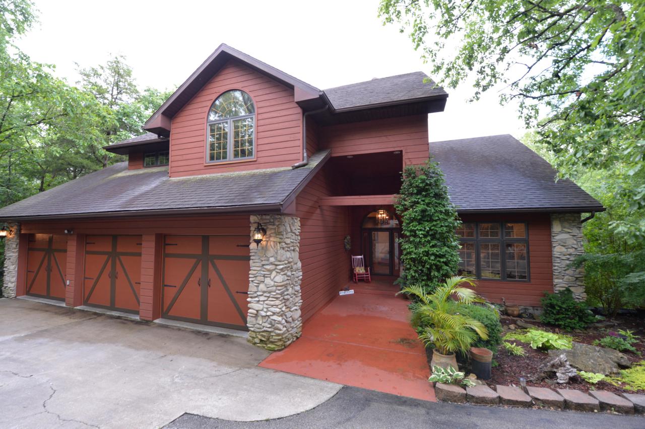 125 Kurt Lane - Photo 1