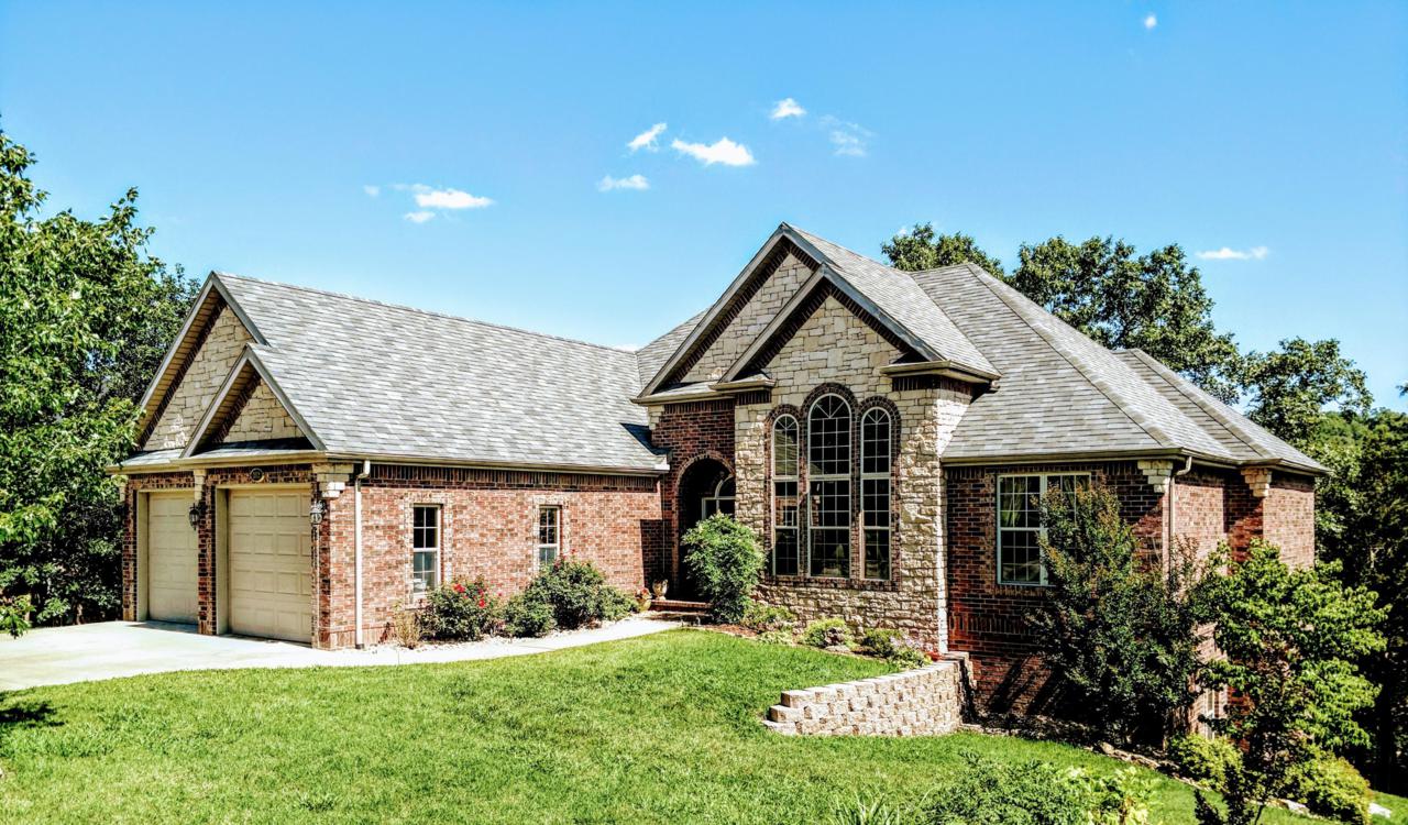 312 Summerwood Drive - Photo 1