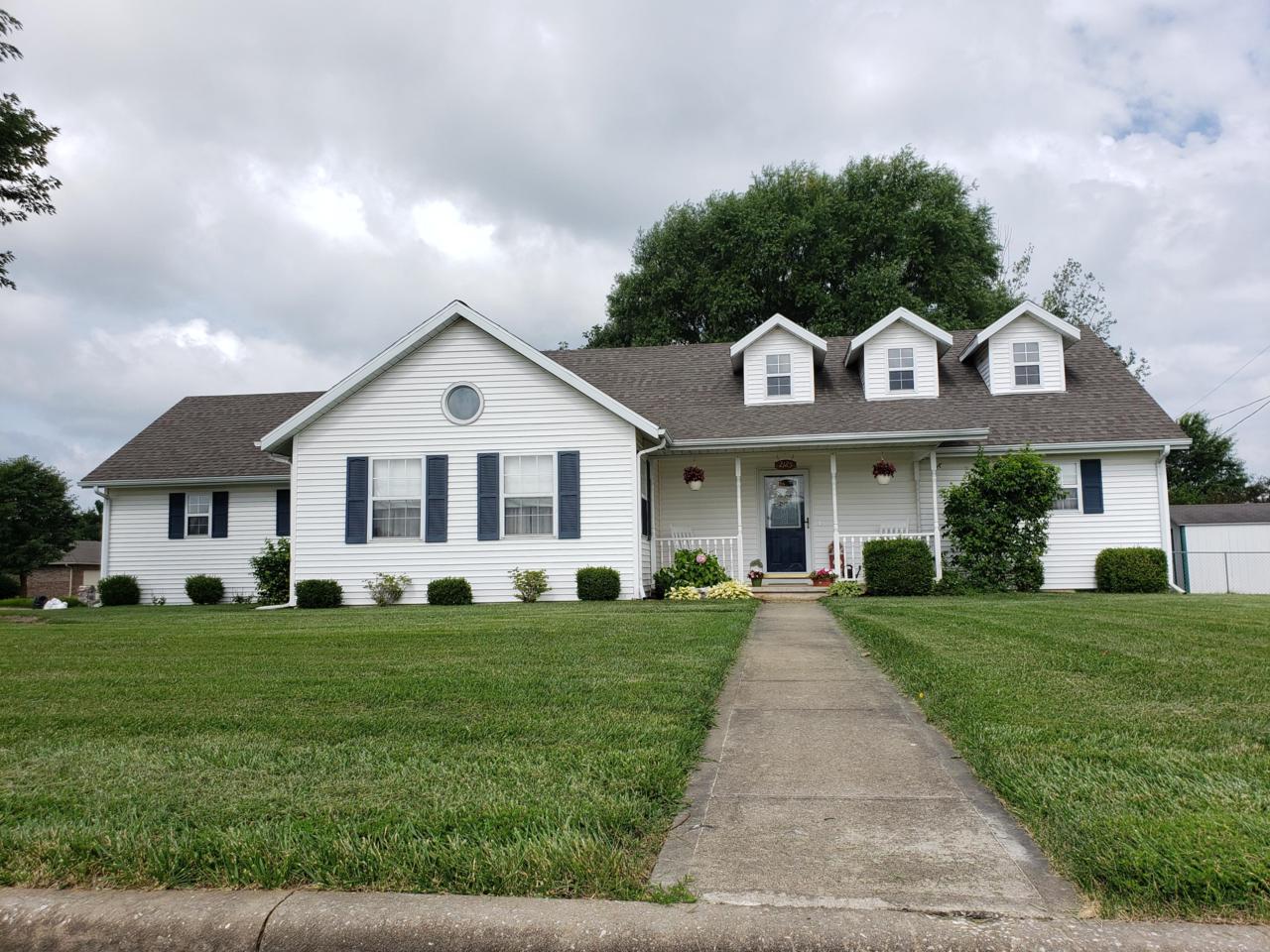 2125 Spring Place - Photo 1