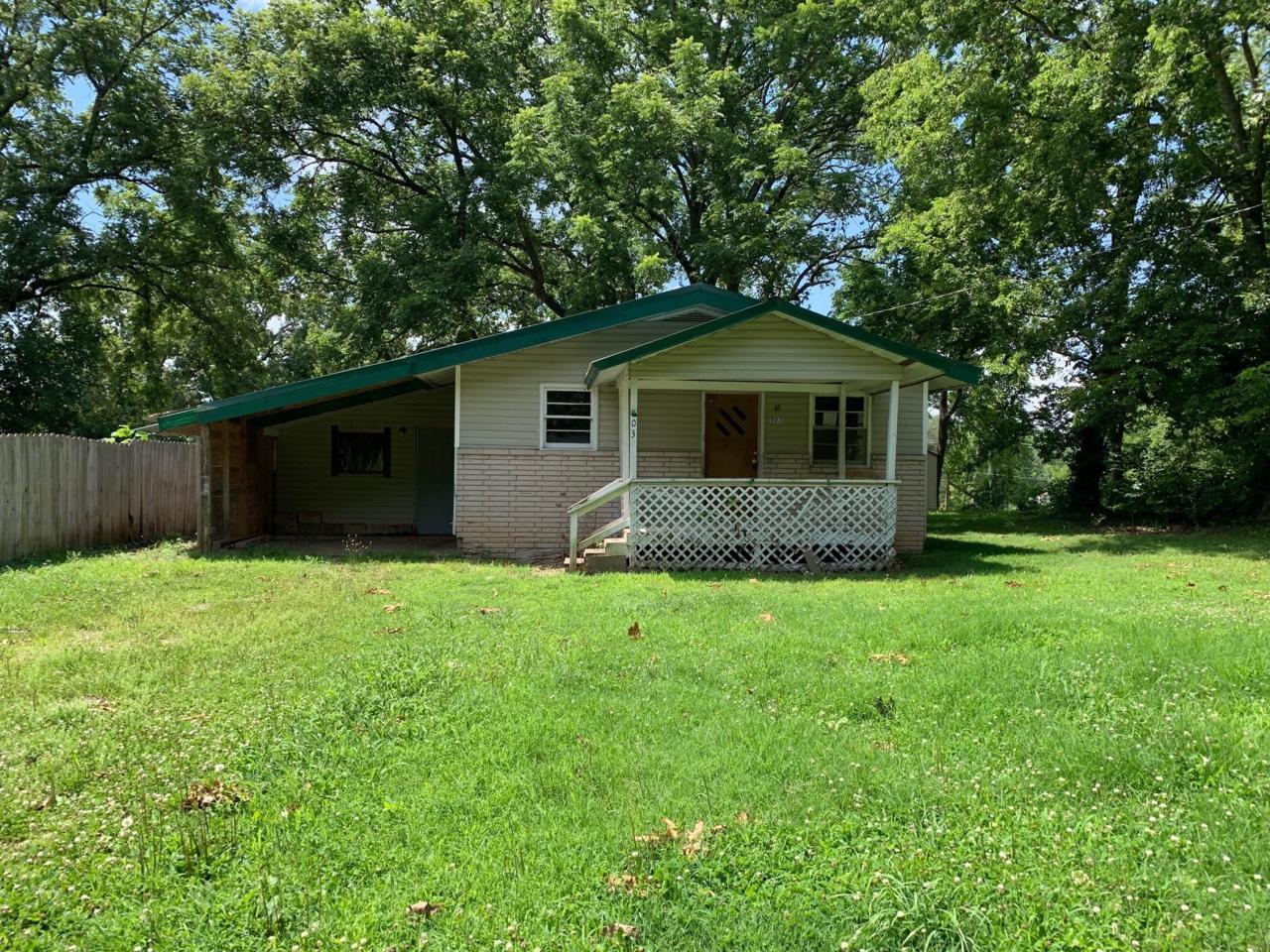 503 4th Street - Photo 1