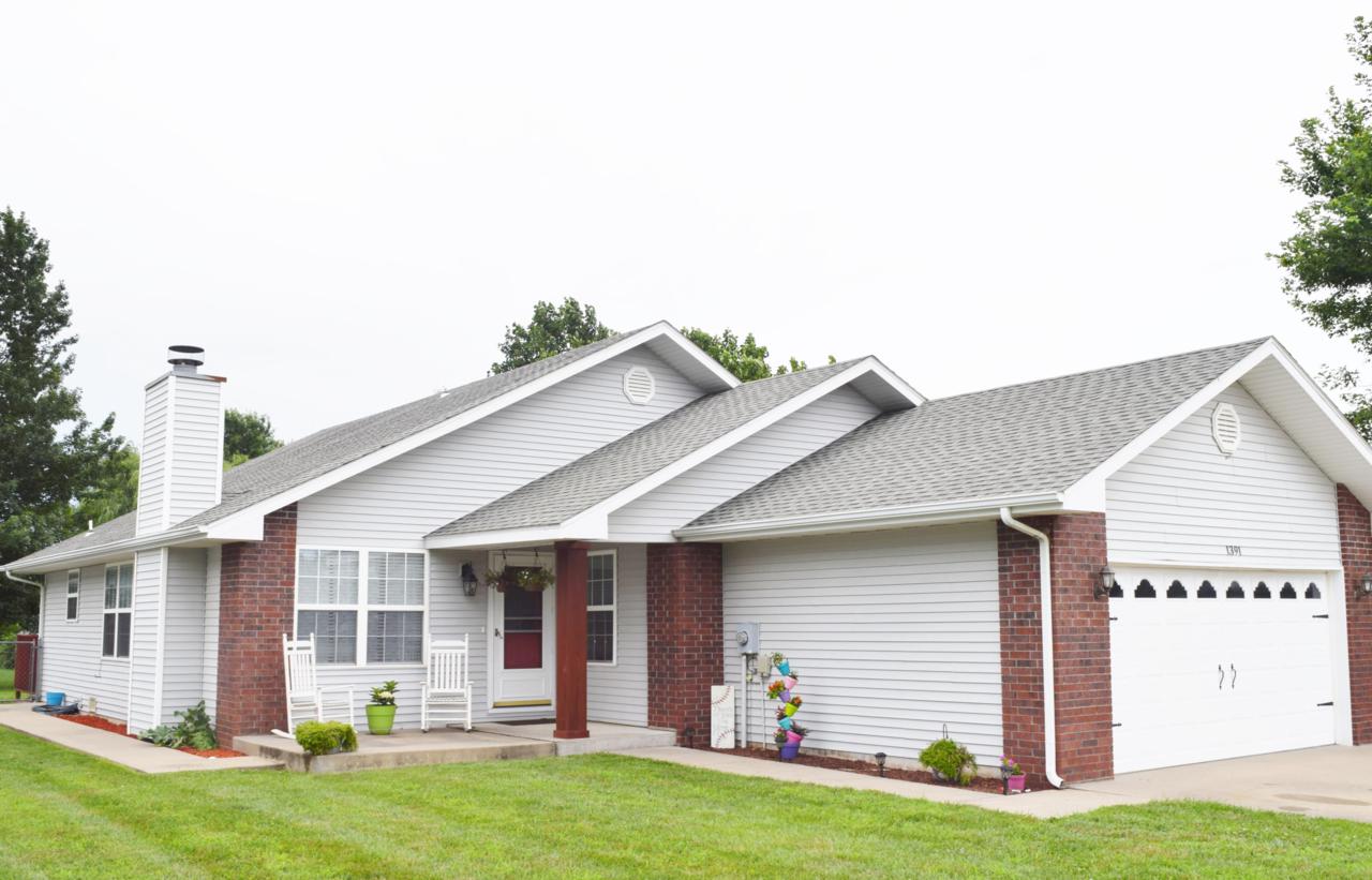 1391 Stewart Street - Photo 1