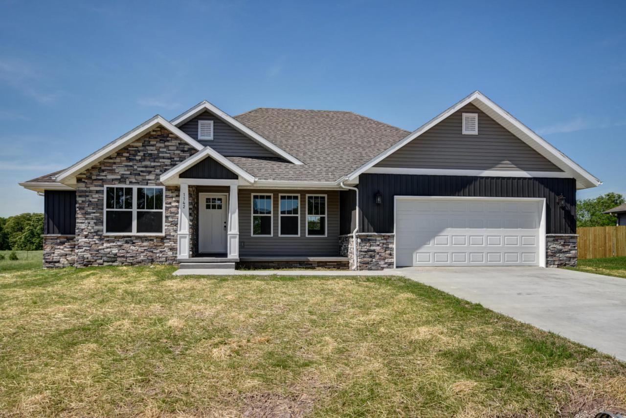 1172 Robins Nest Hill - Photo 1