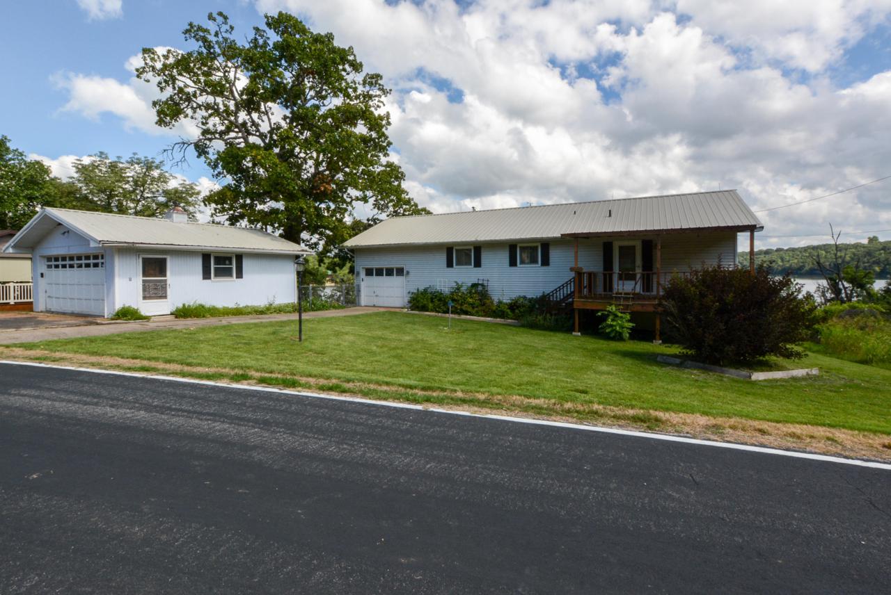 25198 Farm Road 1263 - Photo 1