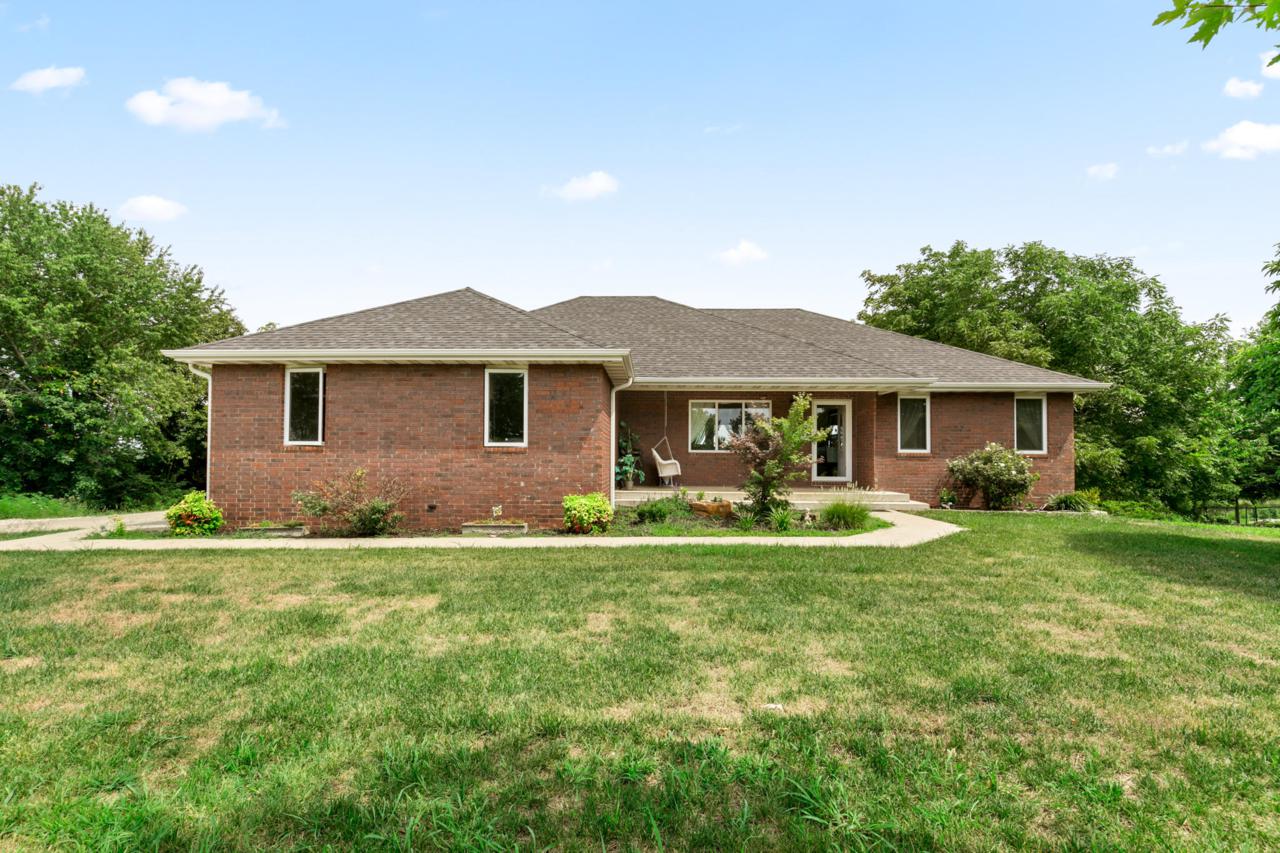 201 Indian Hills Lane - Photo 1