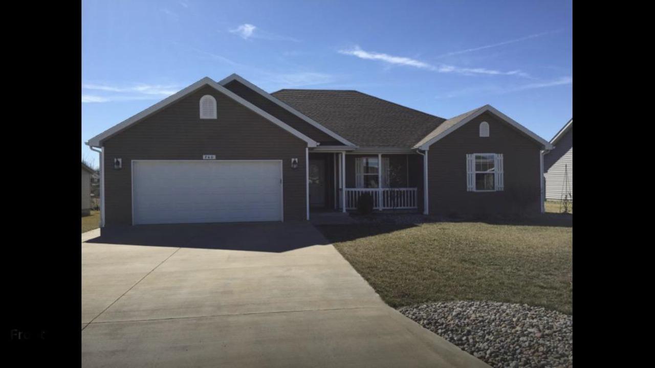 760 Parkview Street - Photo 1