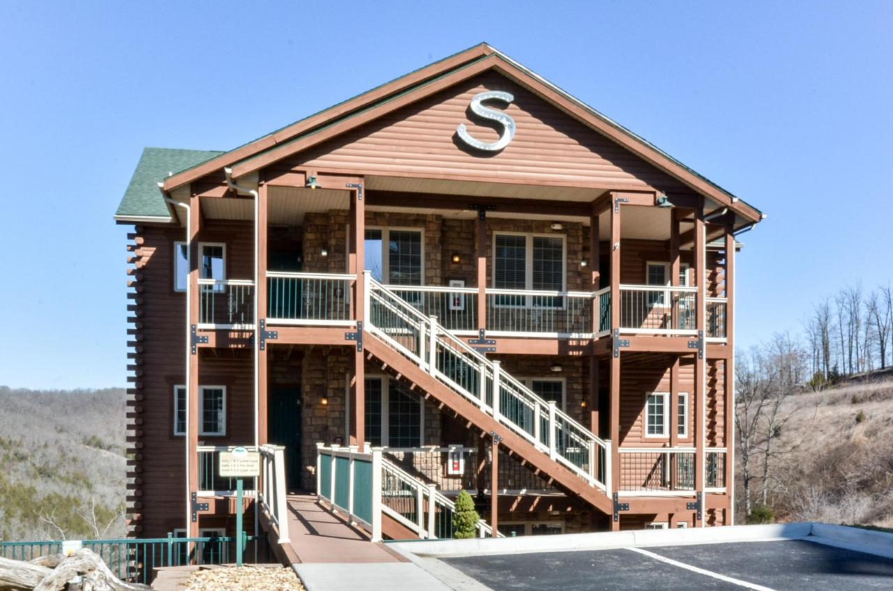 47 Stone Cliff Circle - Photo 1