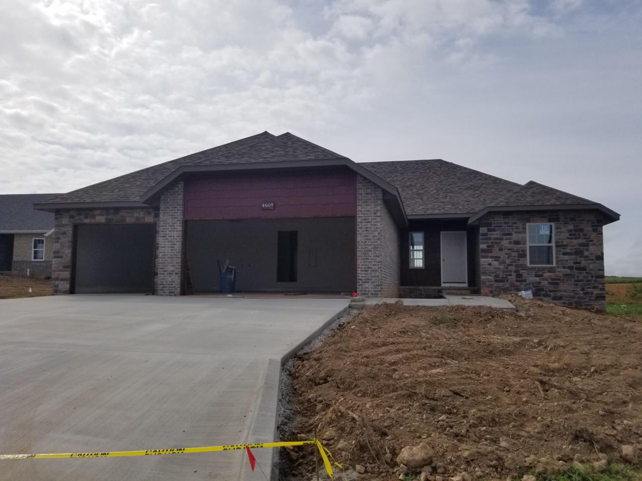 4609 Palma Court - Photo 1